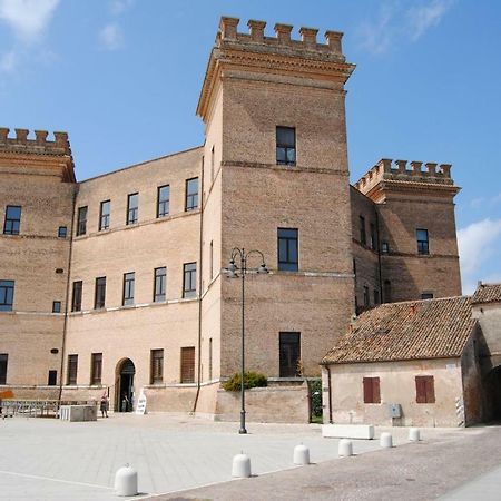 Appartamenti Ponente Лидо-делле-Национи Экстерьер фото